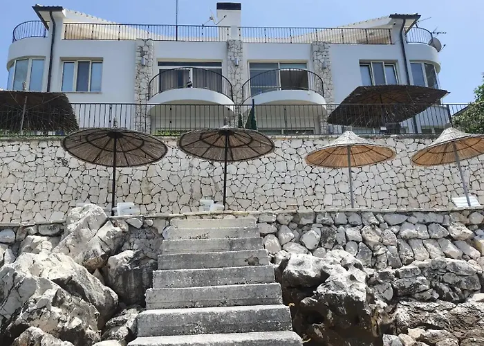 Villa Aphrodite Direct Access To Beach