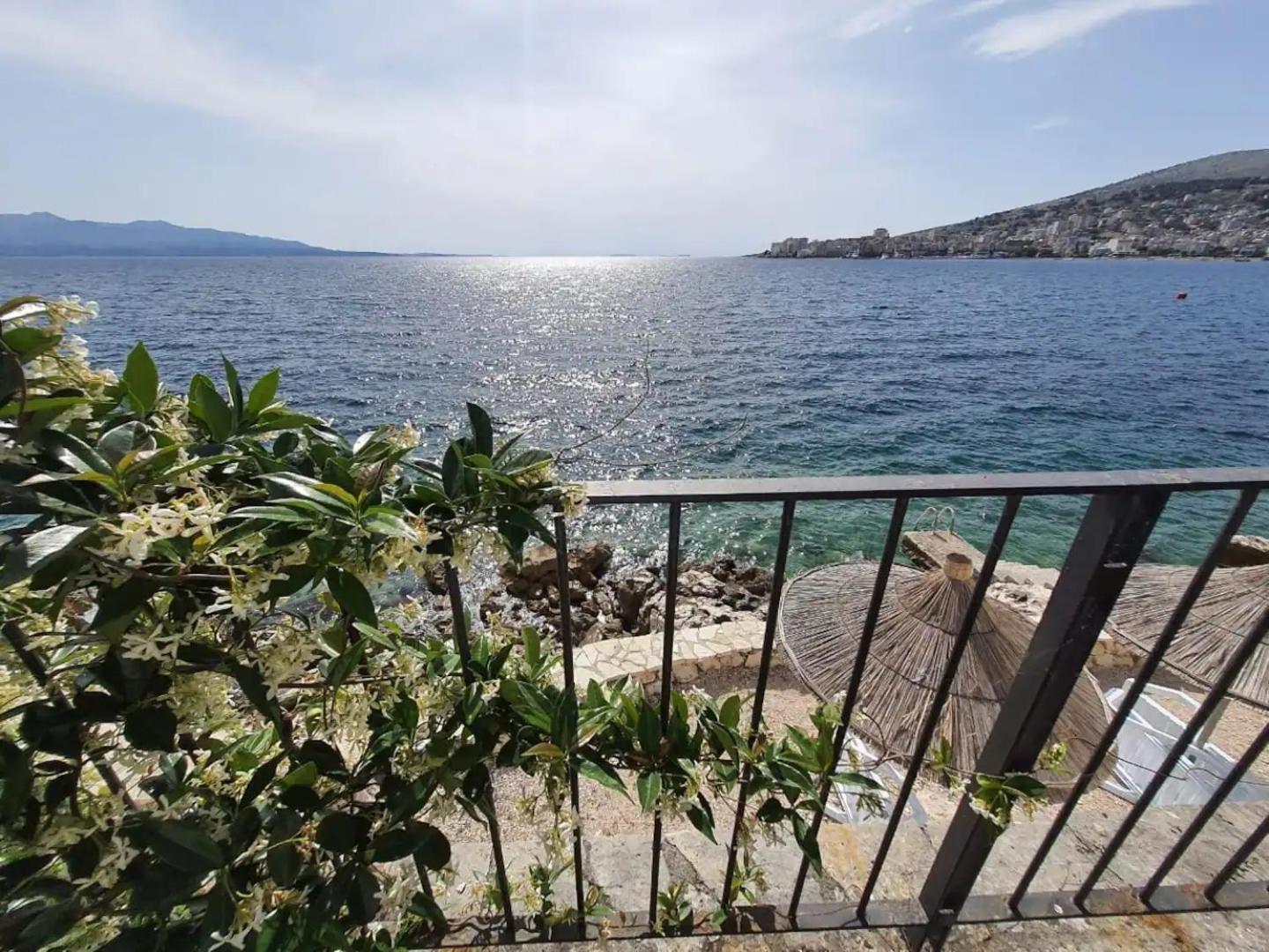Aphrodite Direct Access To Beach