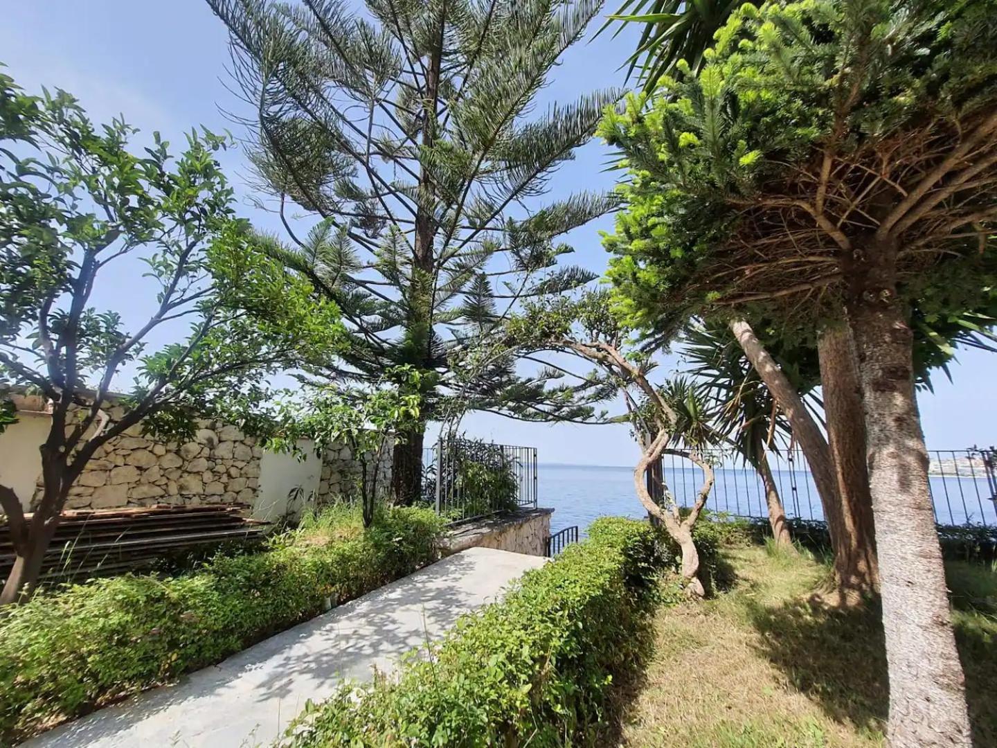 Willa Aphrodite Direct Access To Beach Saranda