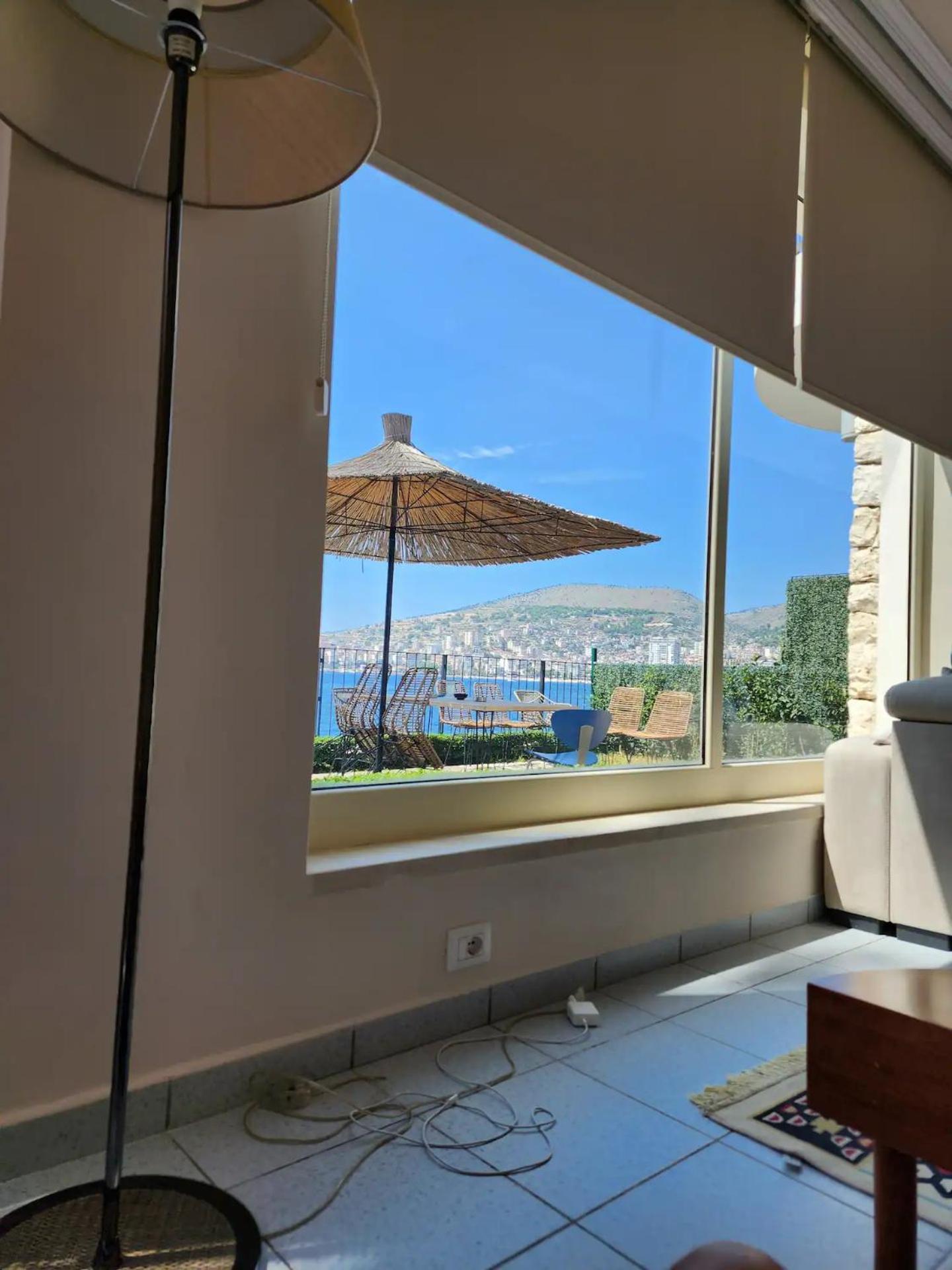 Aphrodite Direct Access To Beach Willa *